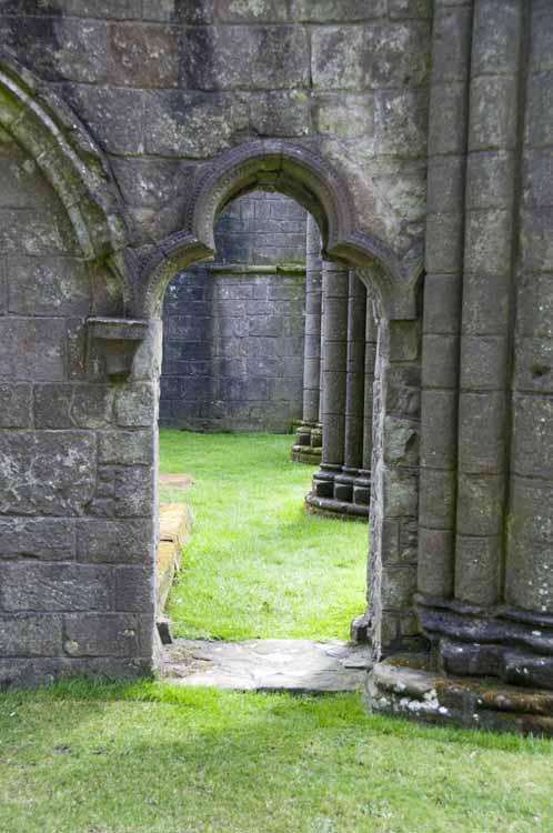 Dundrennan_Abbey_24_2013