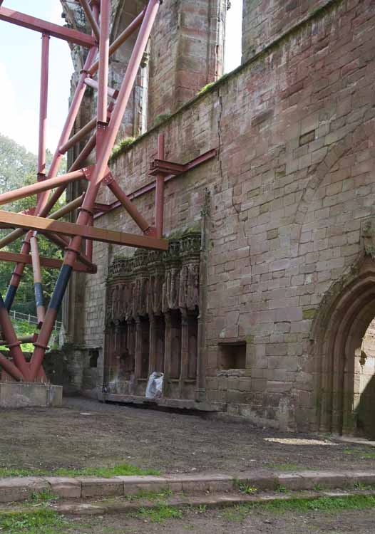 Furness_Abbey_029_2013