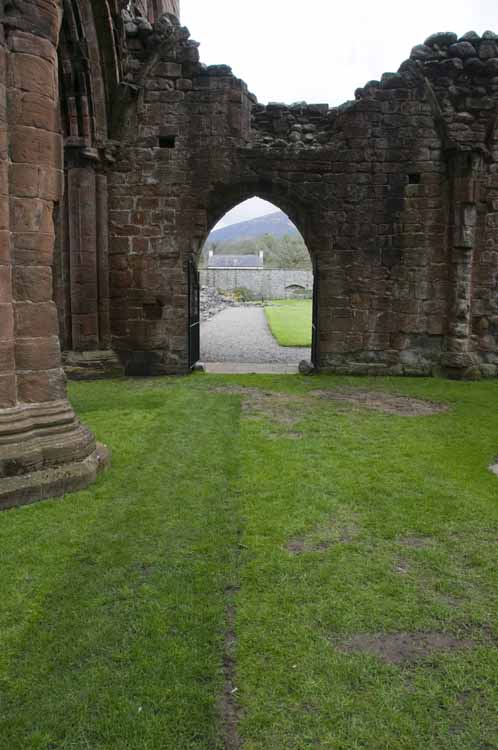 Sweetheart_Abbey_11_2013