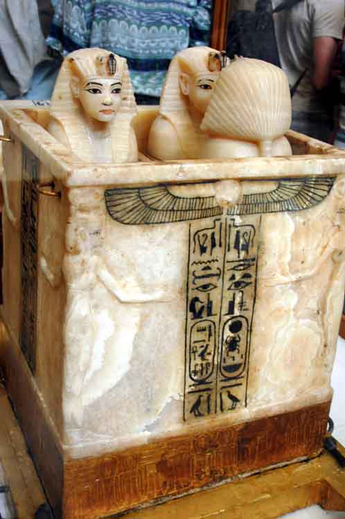 tutankhamun's canopic jars 4