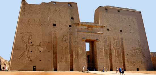 edfu pylon