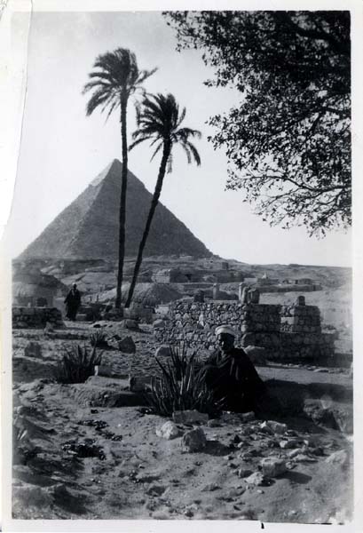 Pyramids, Giza, 1940's